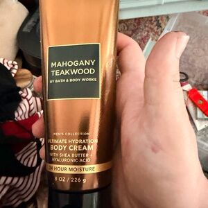 Bath & Body Works Mahogany Teakwood Body Cream - Gold and Black